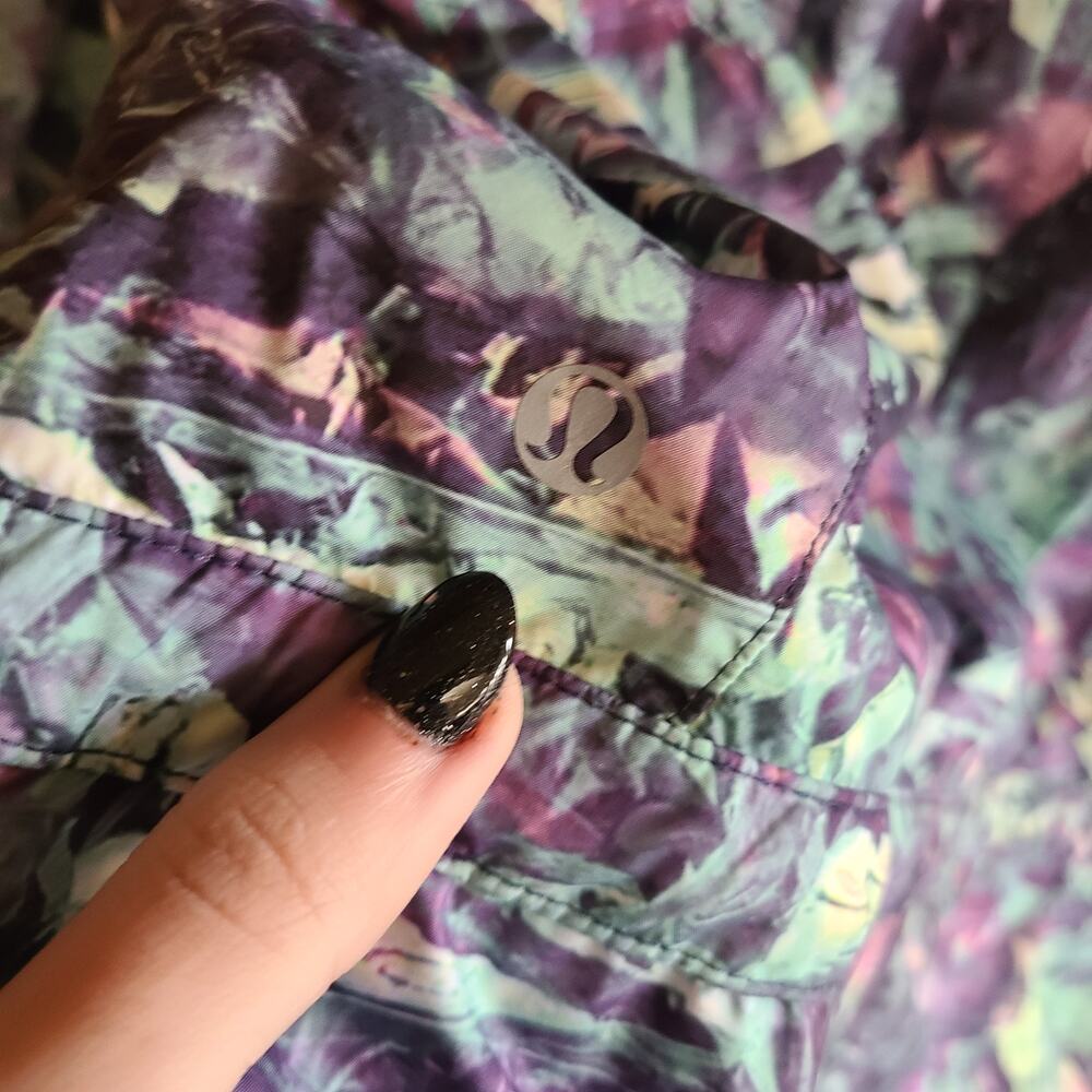 Lululemon Miss Misty II Jacket Packable Iridescent Weather Resistant Windbreaker - Picture 6 of 8